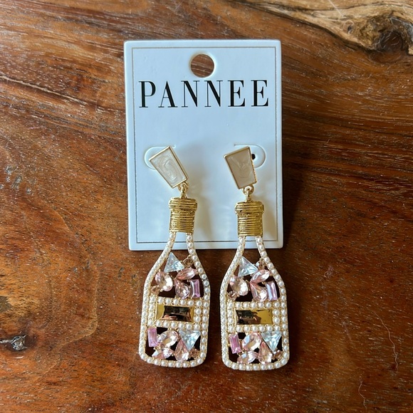 Champagne Earrings Bachelorette NWT - Picture 1 of 3